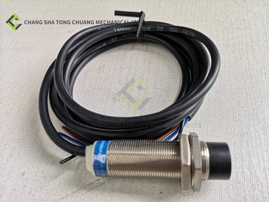 Zoomlion コンクリートポンプ トラック用の近接スイッチ XS618B4NAL2